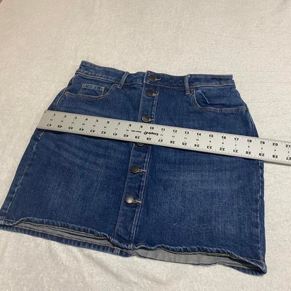 Forever 21 blue Mini denim skirt women Medium zipper on side. SKU163 - Picture 3 of 8